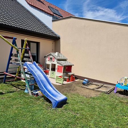 Dum Palava Villa Perná Exterior foto